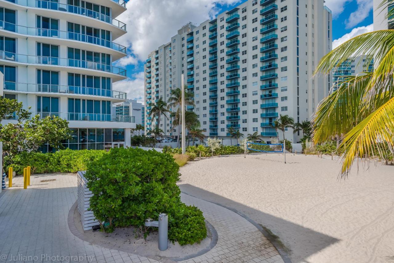 Private Ocean Condos At Hyde Beach Resort & Residences Beverley Beach Exterior foto
